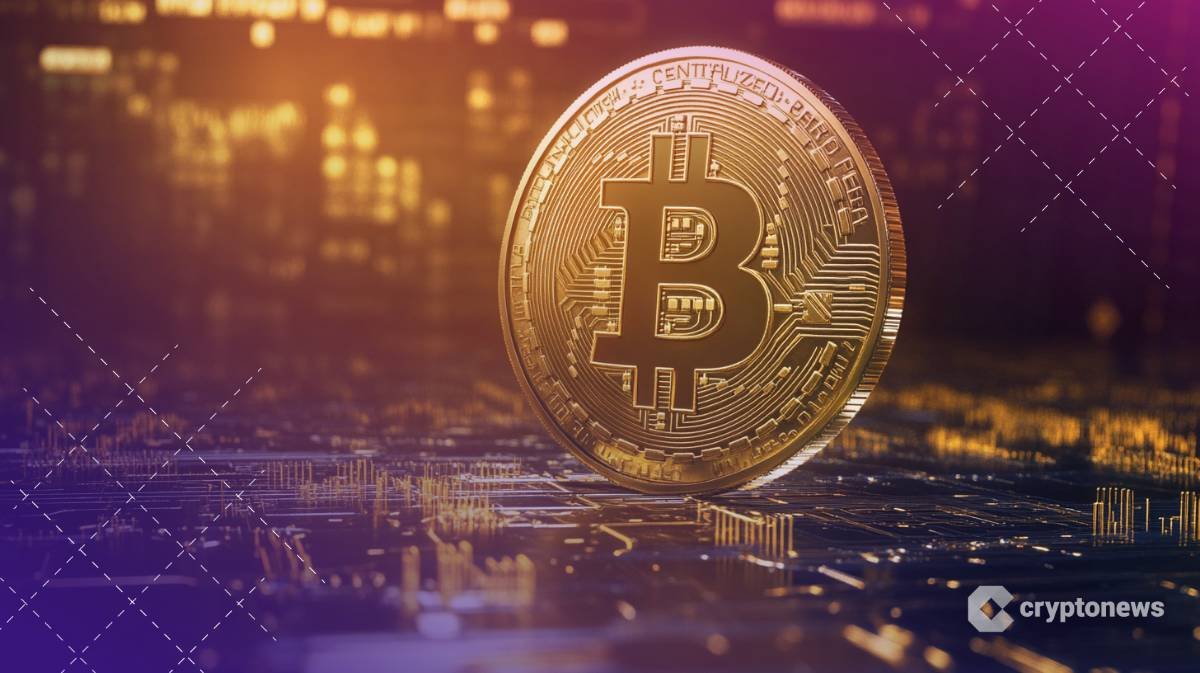 Same Macro Tape, Different Bid: Gold Flows, Bitcoin Swings