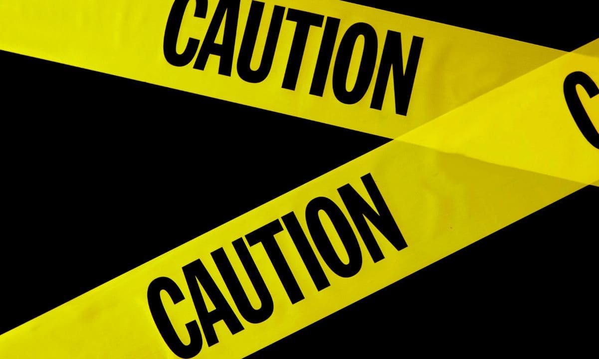 DeFi Users Warned to Revoke Approvals Before Anthropic's Mythos AI Launches